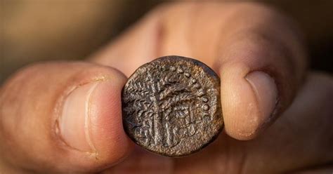 A Revolta de Barcoquebas: Um Movimento Religioso em Protesto Contra a Dominância Romana e o Impacto na Cultura Grega no Século II d.C.